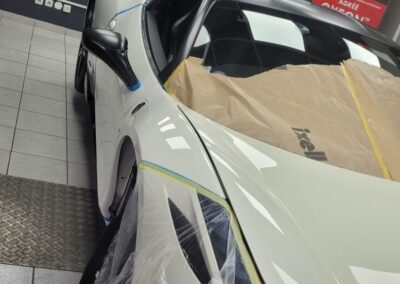 Ferrari 458 Italia – pose du film PPF sur capot, ailes et portes par VPLS