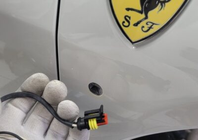 Ferrari 458 Italia – pose du film PPF sur capot, ailes et portes par VPLS