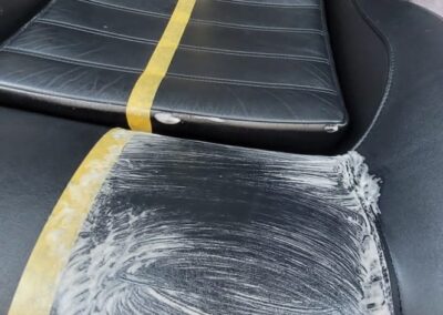 Entretien cuir Ferrari 348 – résultat du traitement VPLS