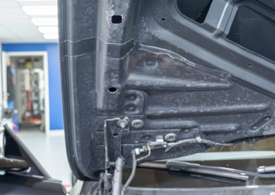 BMW M4 Compétition Rénovation Avant