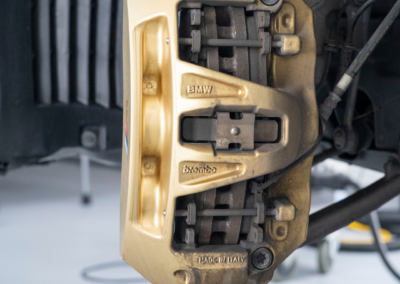 BMW M4 Compétition Rénovation Avant