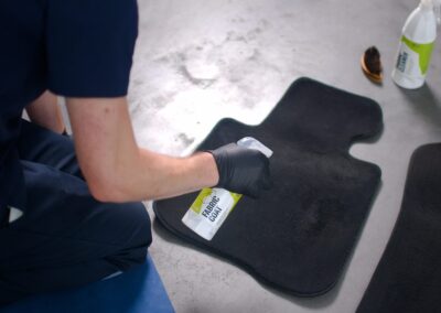 Traitement des tissus et moquettes